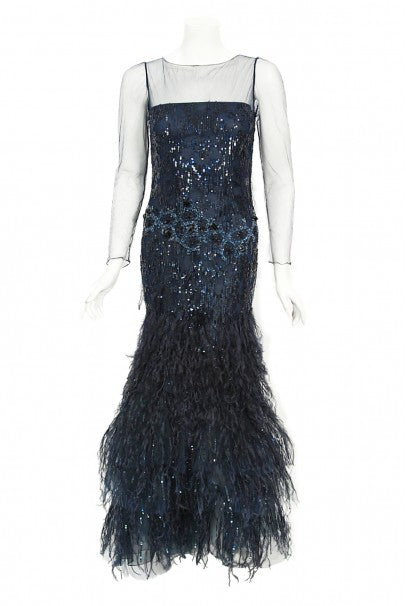 2005 Oscar de la Renta Navy Beaded Sheer-Tulle Hourglass Feather Gown