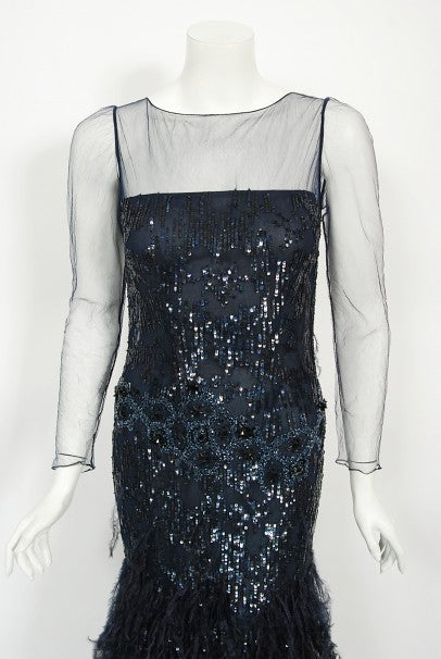 2005 Oscar de la Renta Navy Beaded Sheer-Tulle Hourglass Feather Mermaid Gown