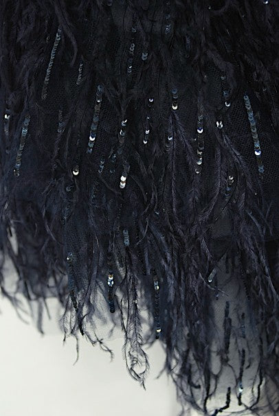 2005 Oscar de la Renta Navy Beaded Sheer-Tulle Hourglass Feather Mermaid Gown