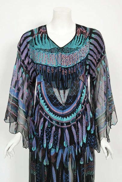 Zandra Rhodes - Timeless Vixen
