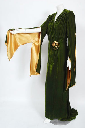 1930's Princess Obolensky Olive Green Velvet Winged-Sleeve Dressing Gown