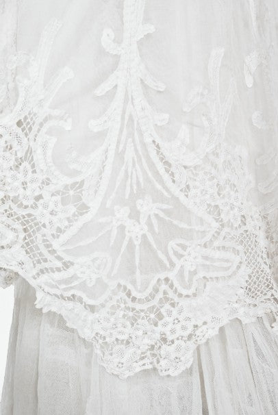 1908 Edwardian Couture White Irish Crochet Lace &amp; Sheer Net Bridal Gown