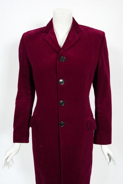 1970&#39;s Granny Takes a Trip Documented Merlot Red Velvet Blazer Jacket