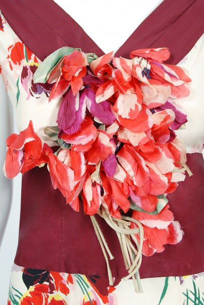 1930&#39;s Floral Garden Red Maroon Print Silk Bouquet Appliqué Couture Gown