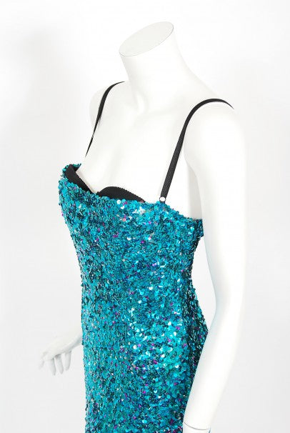 2000 Dolce & Gabbana 'Legally Blonde' Blue Sequin Bodycon Bra Mini Dre - Timeless Vixen 2000 Dolce & Gabbana 'Legally Blonde' Blue Sequin Bodycon Bra Mini Dre - Timeless Vixen
