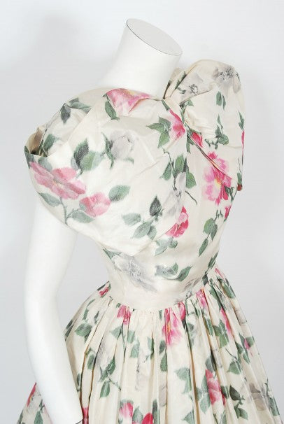 1950&#39;s Gustave Tassell Couture Pink Roses Silk Bow-Bodice Full Dress