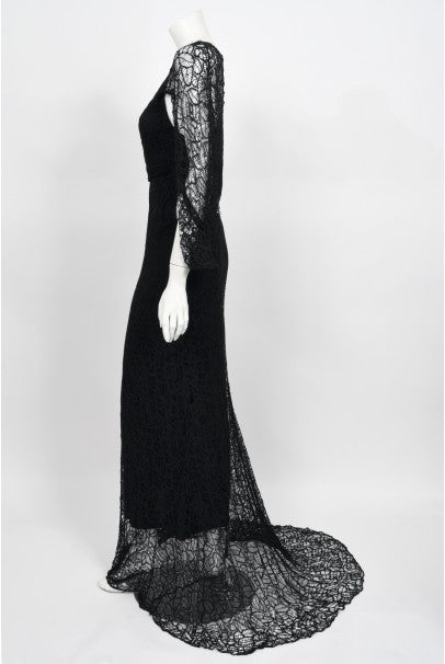 1930&#39;s Molyneux Haute Couture Black Lace Winged Sleeve Bias-Cut Gown