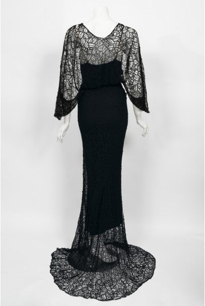 1930&#39;s Molyneux Haute Couture Black Lace Winged Sleeve Bias-Cut Gown