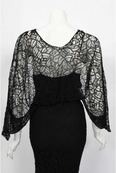1930&#39;s Molyneux Haute Couture Black Lace Winged Sleeve Bias-Cut Gown