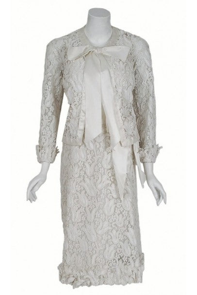 1971 Chanel Haute Couture White Tulip Novelty Lace &amp; Satin Party Dress Ensemble